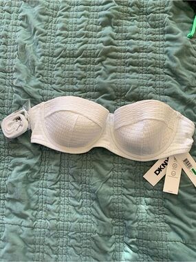 DKNY White Strapless Textured Bandeau with Removable Straps